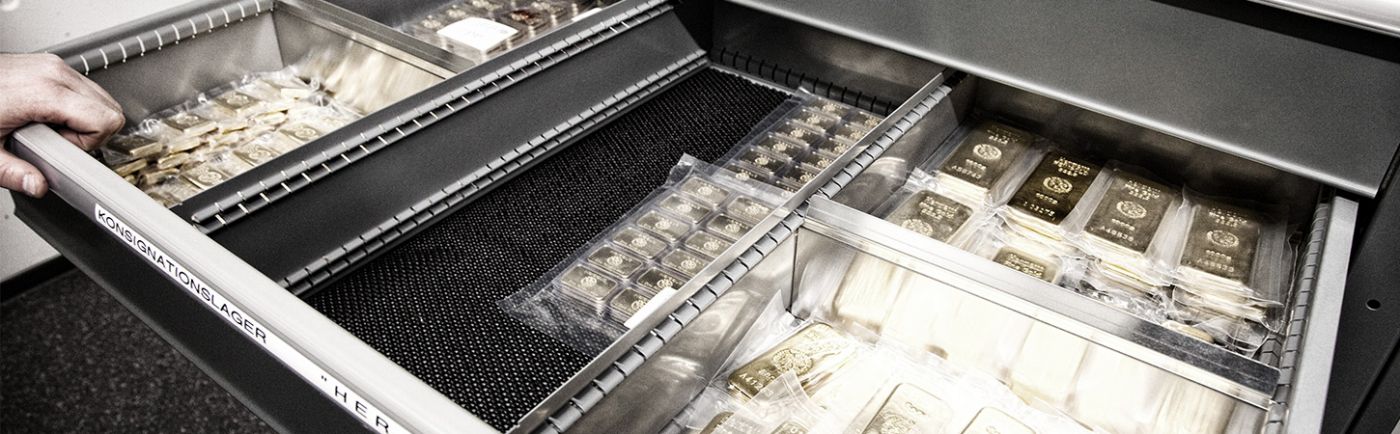 BANCOS Y ADMINISTRACIÓN